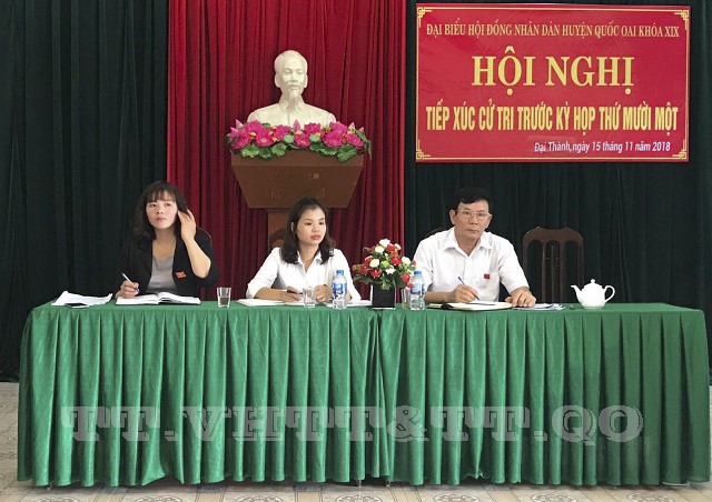 Đại biểu HĐND huyện Quốc Oai tiếp xúc cử tri trước kỳ họp thứ 11 HĐND huyện